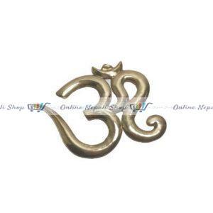A set of Golden Om