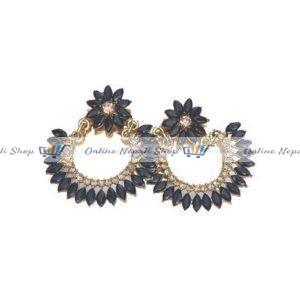 A pair of Stud - Black