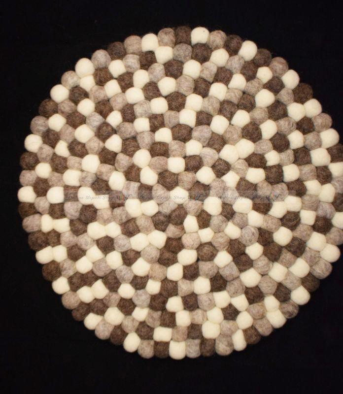 Felt Ball Mat