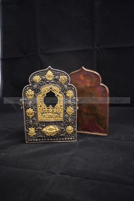 Shrine Box