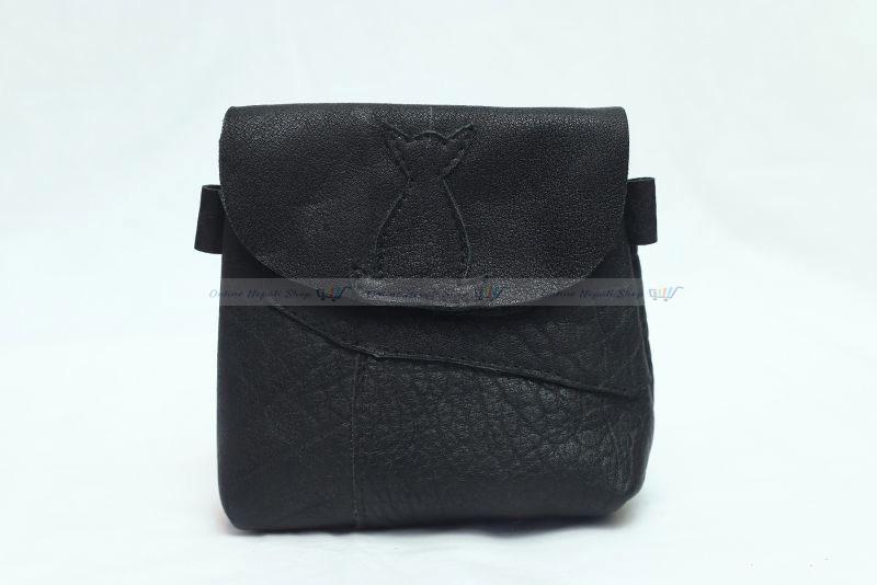 Small & Portbale Black Leather Bag