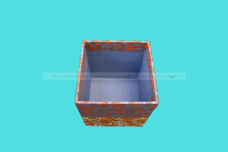 Square Shaped Pen Holder - Image 2