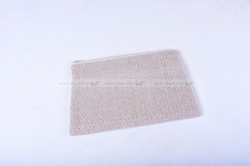 Diamond Pattern Laptop Holder