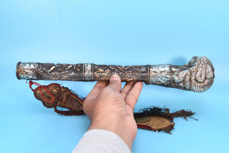 Old Lama Buddhist Tibetan Trumpet Horn - Image 2