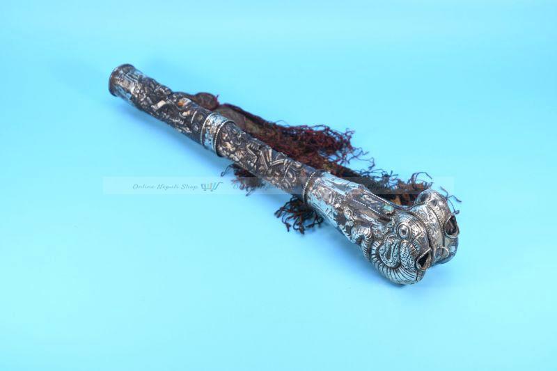 Old Lama Buddhist Tibetan Trumpet Horn - Image 3